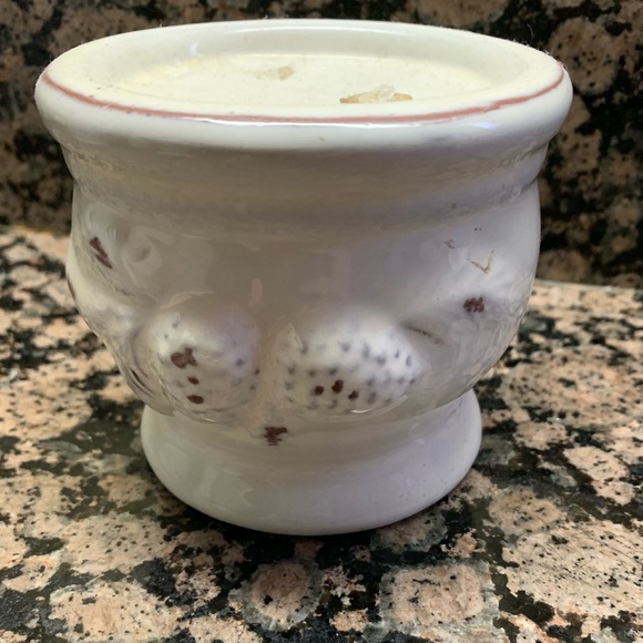 DesignPac pinecone glaze ceramic pillar candle holder - Picture 5 of 5